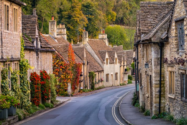 AN AREA OF OUTSTANDING NATURAL BEAUTY: COTSWOLDS